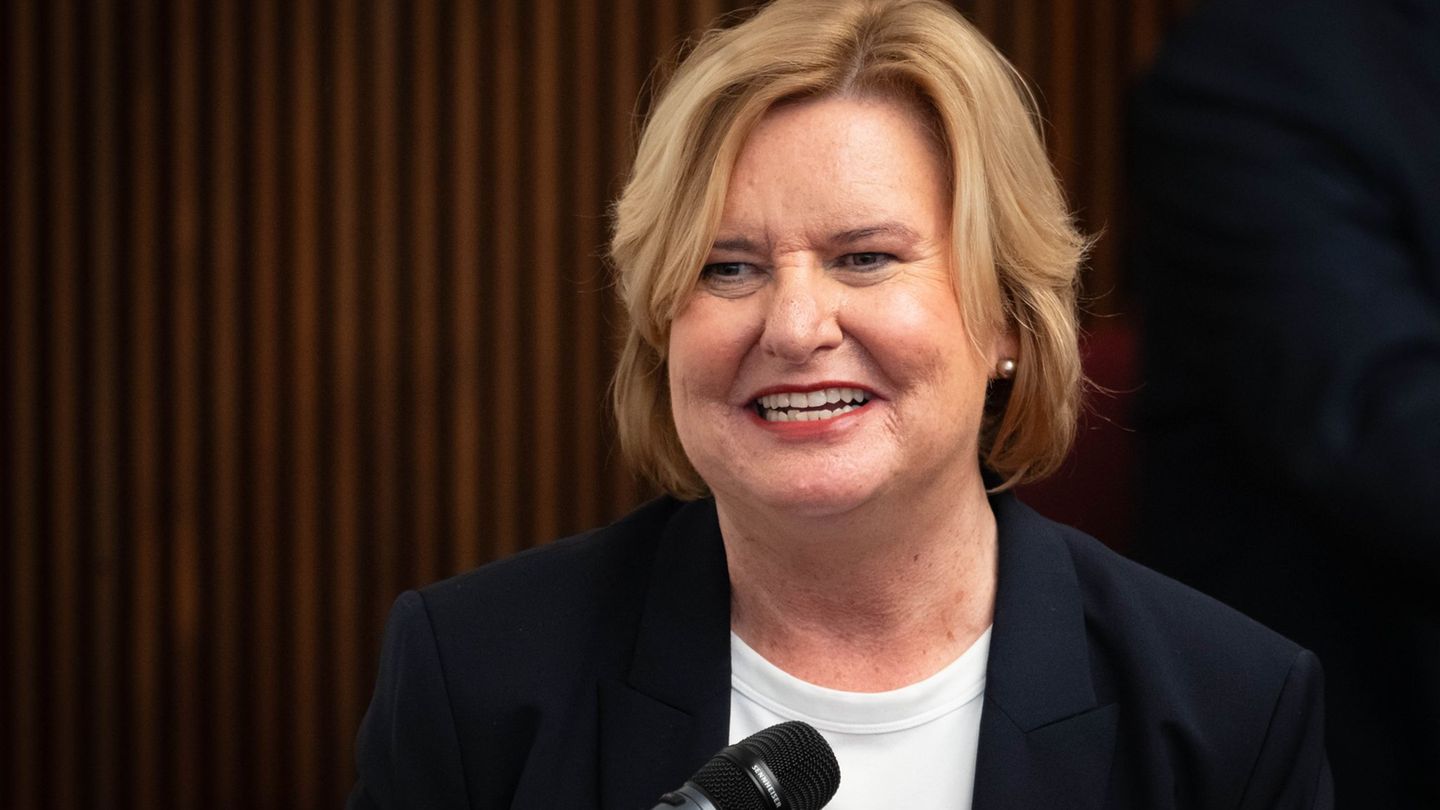 Eva Högl ist nun Mitglied des Bremer Senats. Sie wird im kleinsten Bundesland Senatorin für Inneres und Sport. Foto: Sina Schuld