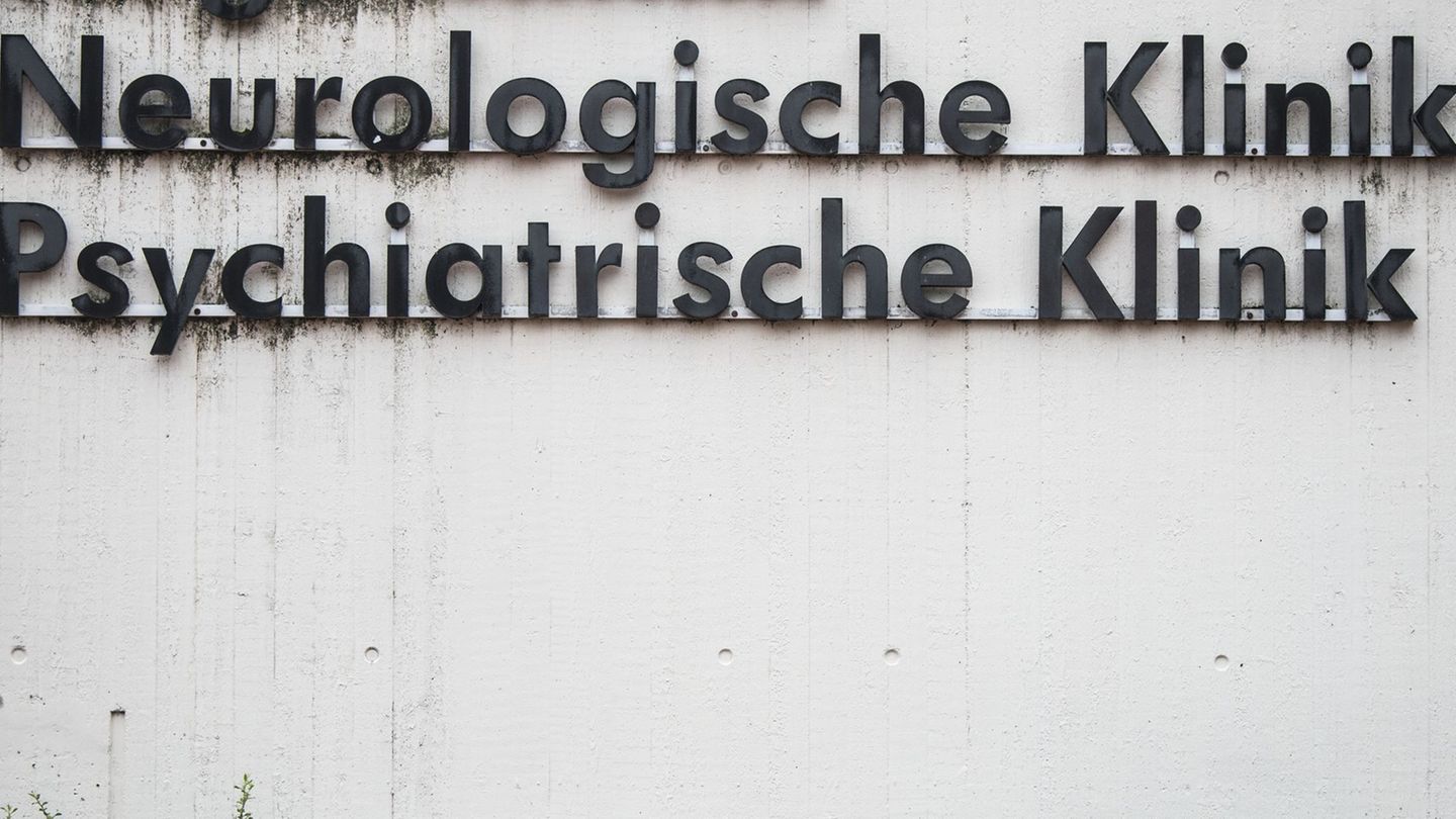 Der Landtag hat eine Novelle des Psychisch-Kranken-Hilfe-Gesetzes verabschiedet. (Archivbild) Foto: Andreas Arnold/dpa