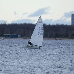 Ab Februar 2026 wird der nördliche Teil des beliebten Leipziger Badesees dauerhaft für die Schifffahrt freigegeben (Archivbild)