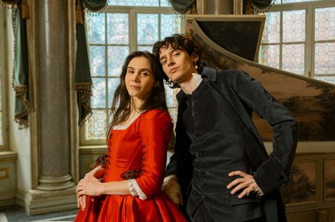 Havana Joy und Eren M. Güvercin spielen in der neuen ARD-Serie "Mozart/Mozart" die Wunderkinder Maria Anna und Wolfgang Amadeus