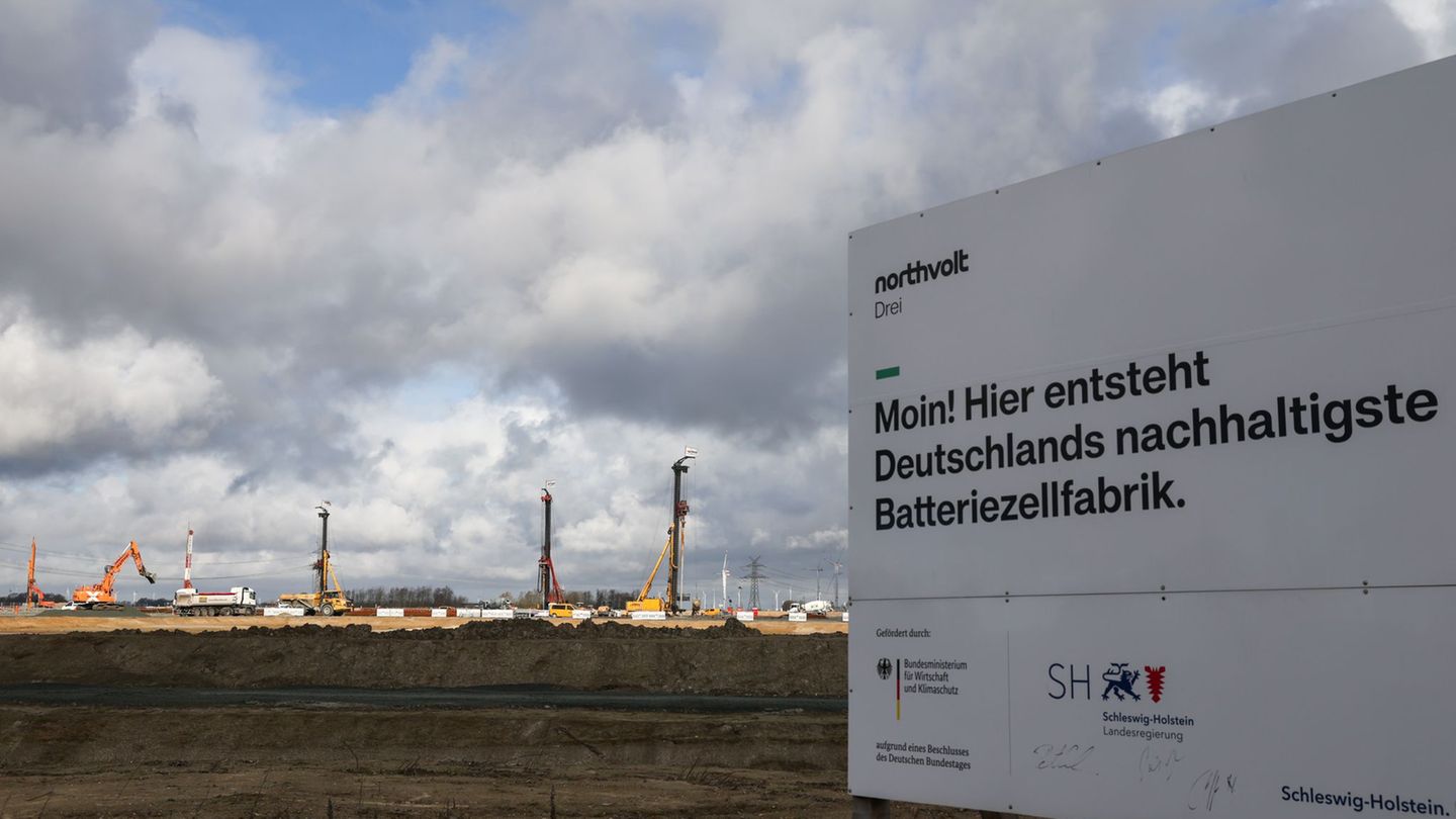 Der Landtag missbilligt die restriktive Informationspolitik des Bundes zu Northvolt. (Symbolbild) Foto: Christian Charisius/dpa