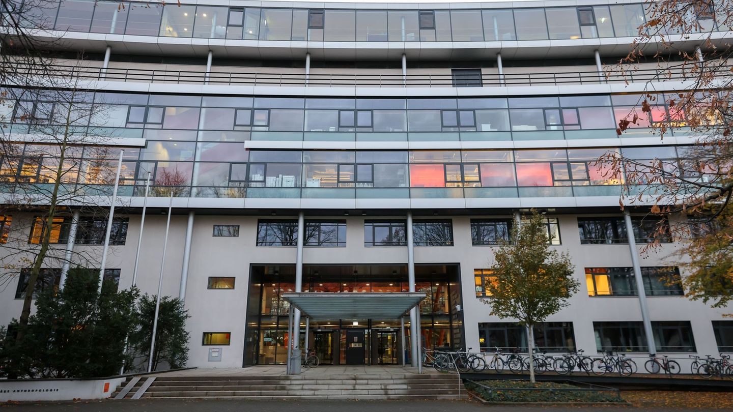 Einer der beiden Preisträger forscht und arbeitet am Leipziger am Max-Planck-Institut für evolutionäre Anthropologie. (Symbolbil