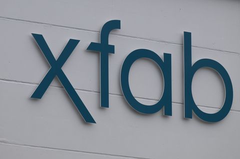 Das Halbleiter-Unternehmen kann die Produktion ausbauen. (Archivbild) Foto: Robert Michael/dpa