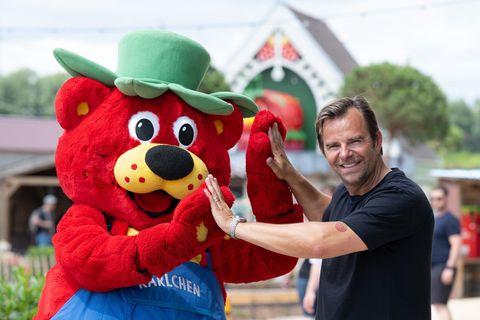 Die Erlebnisdörfer vom Erdbeeranbaubetrieb Karls sind vor allem im Norden und Osten bei Familien beliebt. (Archivbild) Foto: Seb