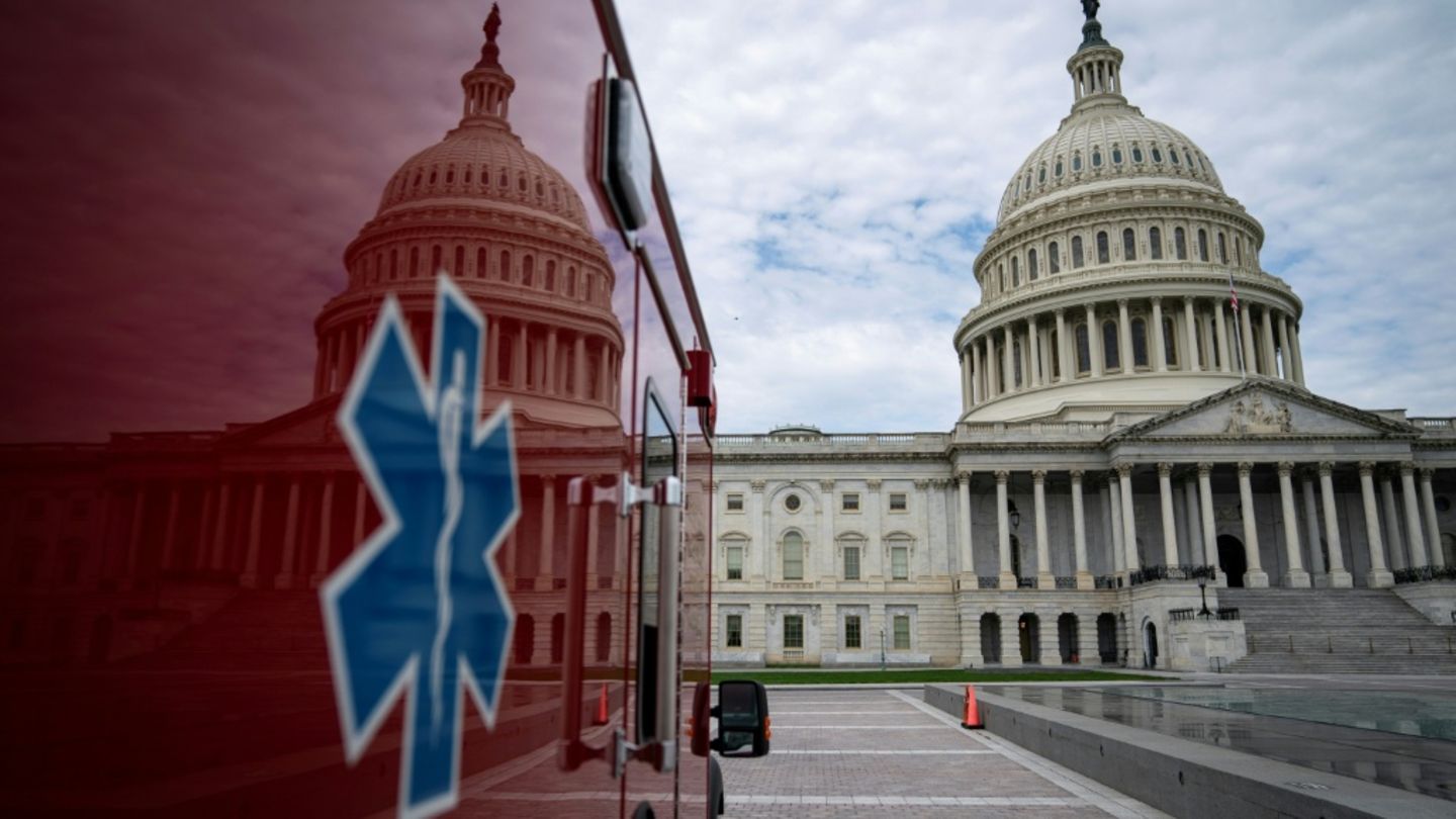 Ein Krankenwagen vor dem Kapitol in Washington