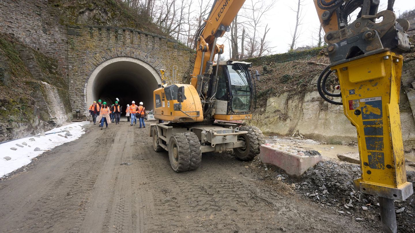 Auch Tunnel wurden saniert. (Archivbild) Foto: Thomas Frey/dpa