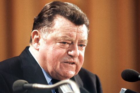 Bis heute ist Franz Josef Strauß der Rekordhalter bei den Stimmergebnissen der CSU-Chefs. (Archivbild) Foto: Frank Mächler/dpa
