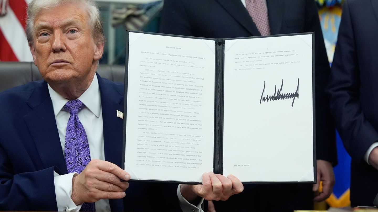 Donald Trump will KI-Gesetze einzelner Bundesstaaten eindämmen. (Archivbild) Foto: Alex Brandon/AP/dpa
