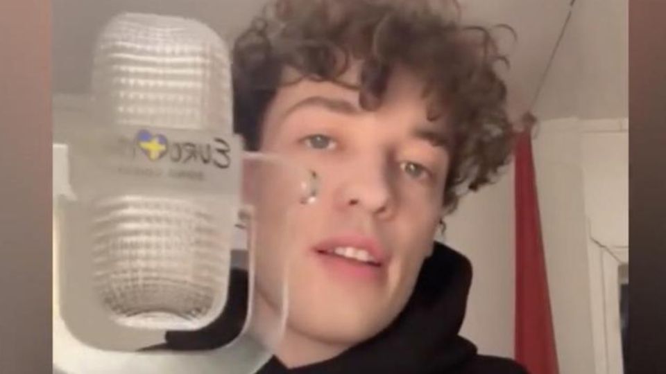 Nemo sendet ESC-Trophäe an Veranstalter zurück