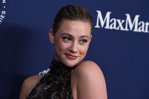 Lili Reinhart gibt auf Instagram Klinikfotos preis. (Archivbild) Foto: Jordan Strauss/Invision/AP/dpa