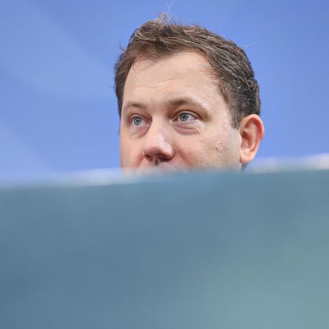 Finanzminister Lars Klingbeil kommentiert Altersvorsorge