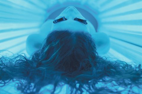 Lieber ins Solarium als in die Sonne? Falsch gedacht ...