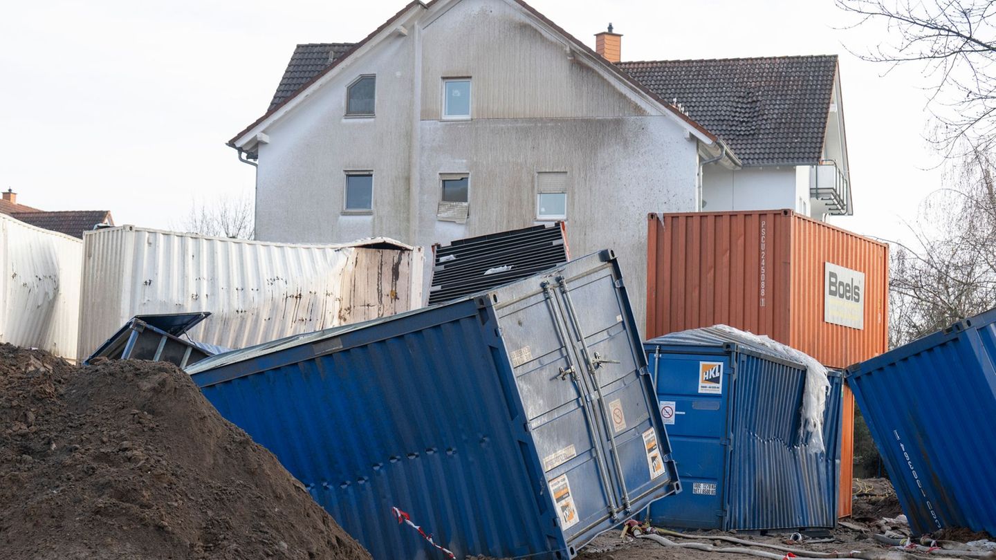 Bei Schäden nach einer Bombensprengung zahlt das Land. Foto: Boris Roessler/dpa