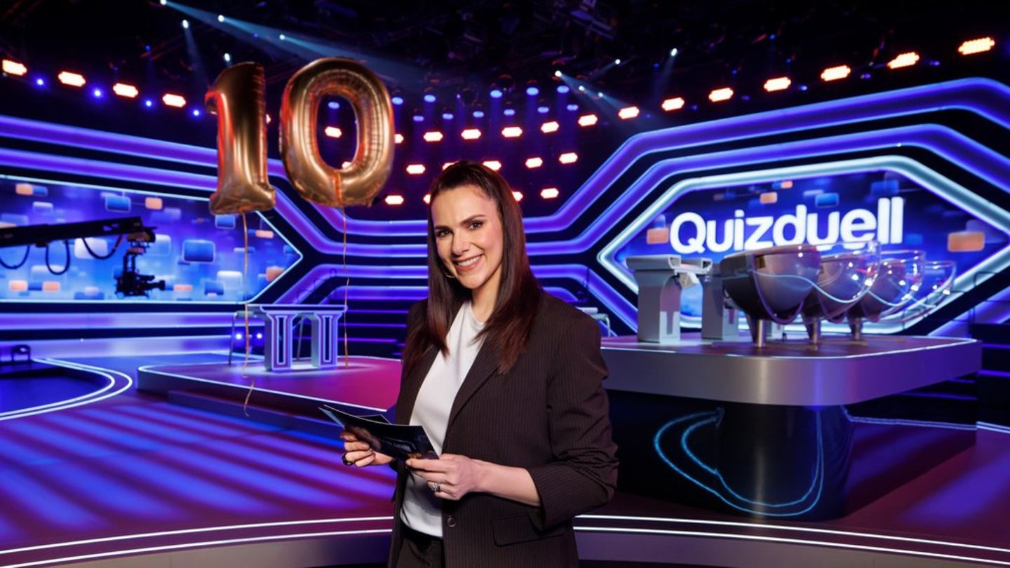 Esther Sedlaczek moderiert die Quizshow "Quizduell-Olymp".