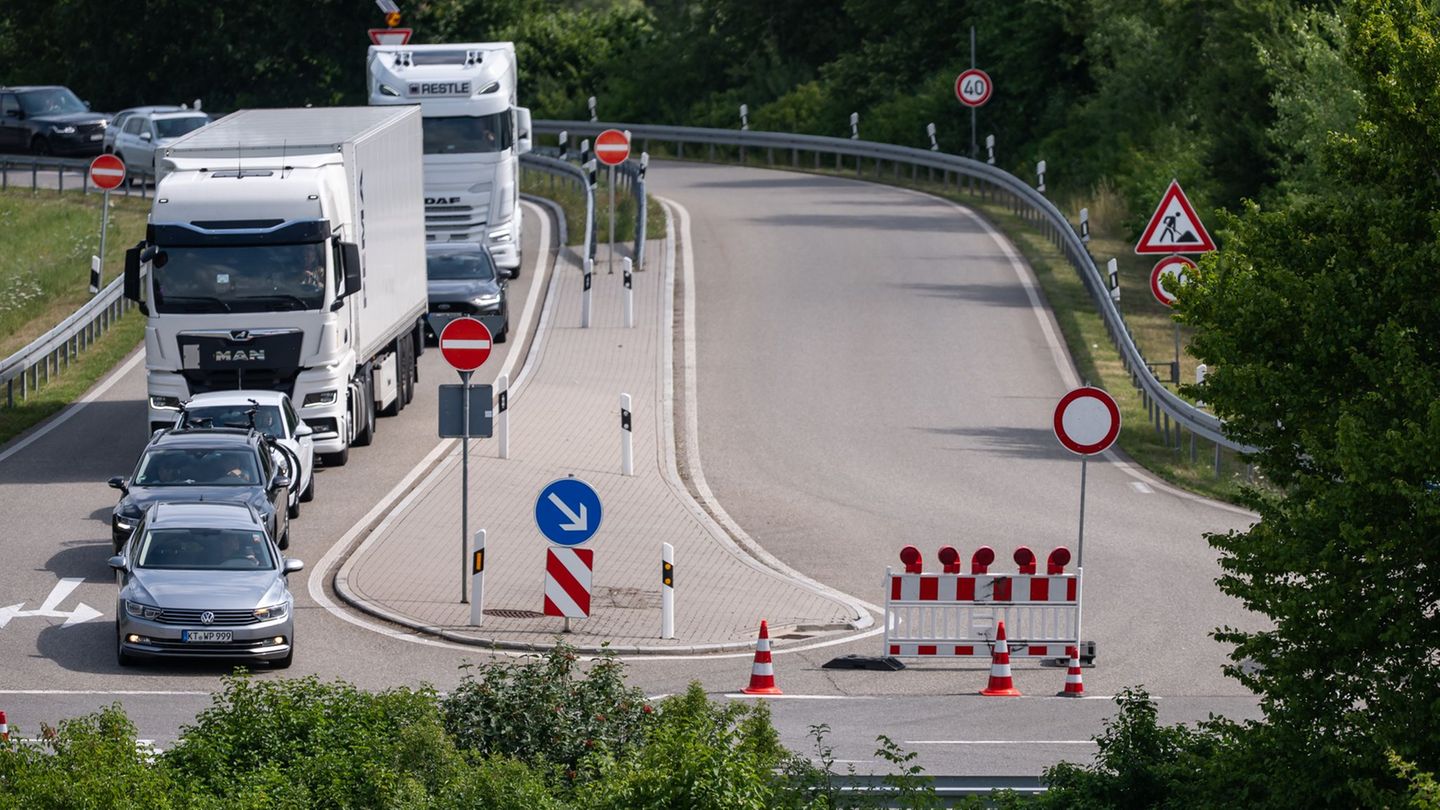 Die Autobahn 81 muss erneut für nächtliche Baumaßnahmen gesperrt werden. (Symbolbild) Foto: Silas Stein/dpa