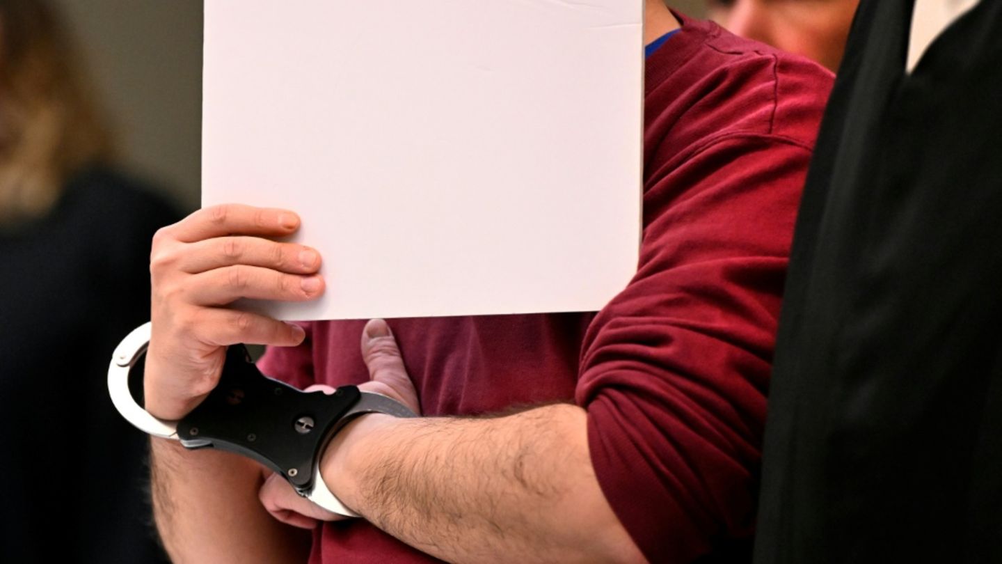 Angeklagter im Landgericht Mannheim