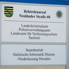 Das Landeskriminalamt Sachsen zieht Bilanz nach zwei Jahren Task Force Clan. (Symbolbild) Foto: Sebastian Kahnert/dpa-Zentralbil
