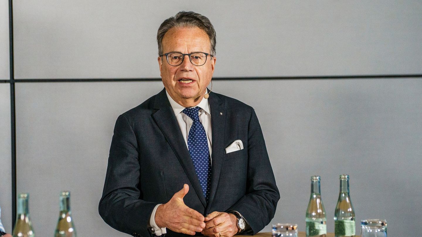 Frank-Jürgen Weise war von 2004 bis 2017 Chef der Bundesagentur für Arbeit. (Archivfoto) Foto: Andreas Arnold/dpa