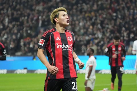 Bejubelt das 1:0 der Eintracht: Ritsu Doan. Foto: Marc Schüler/dpa