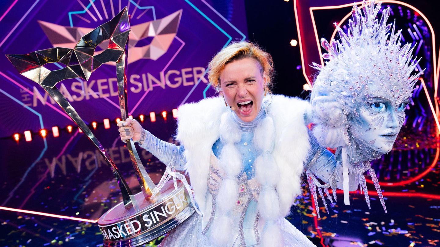 The Masked Singer: Jennifer Weist