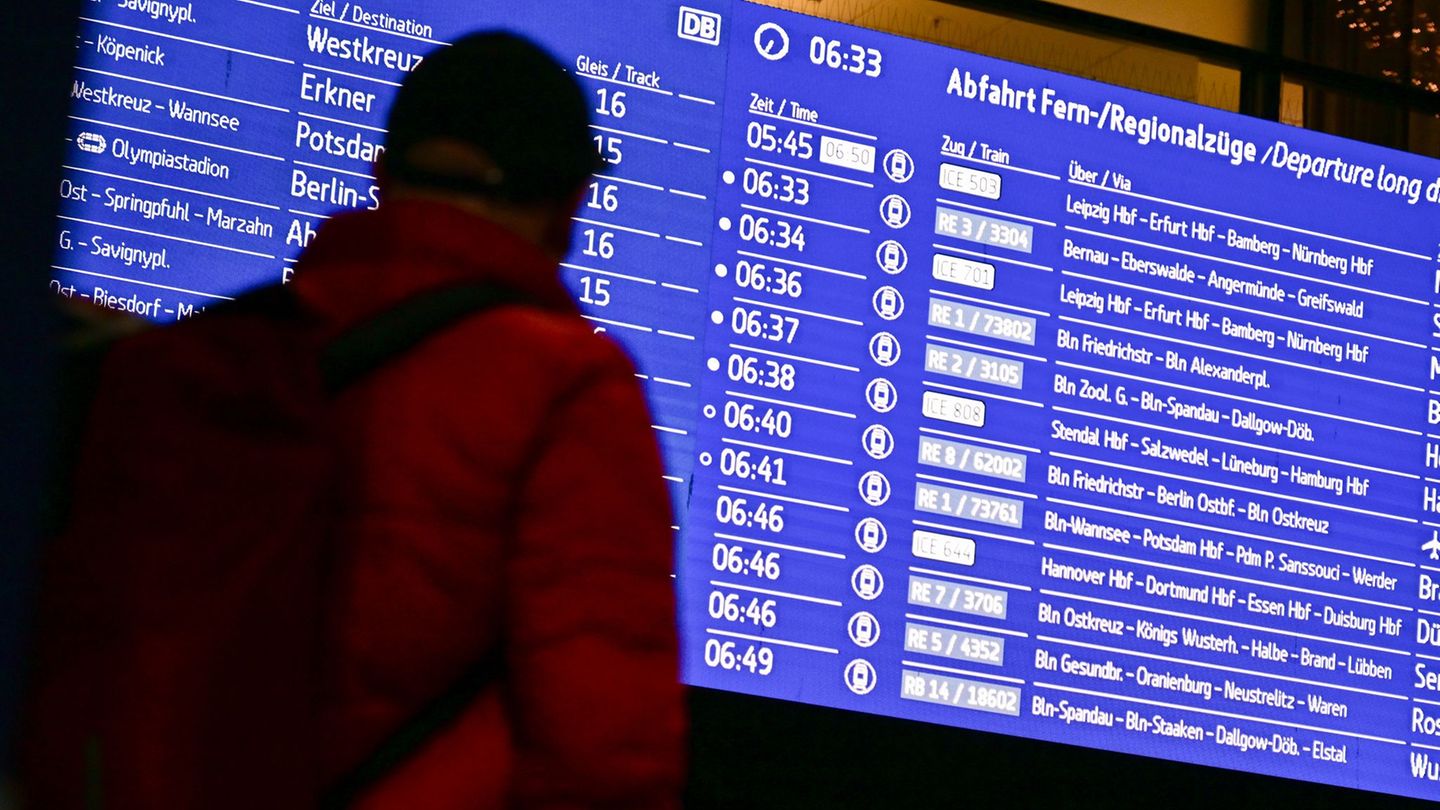 Der Fahrplanwechsel bringt ab heute für die Fahrgäste in Berlin und Brandenburg einige Änderungen mit sich. (Archivbild) Foto: S