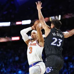 Orlandos Tristan da Silva (l) wehrte sich vergeblich gegen Josh Hart und die Knicks. Foto: Ronda Churchill/AP/dpa