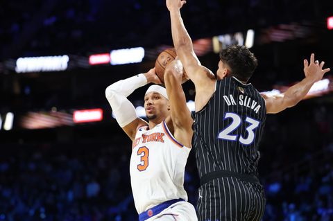 Orlandos Tristan da Silva (l) wehrte sich vergeblich gegen Josh Hart und die Knicks. Foto: Ronda Churchill/AP/dpa