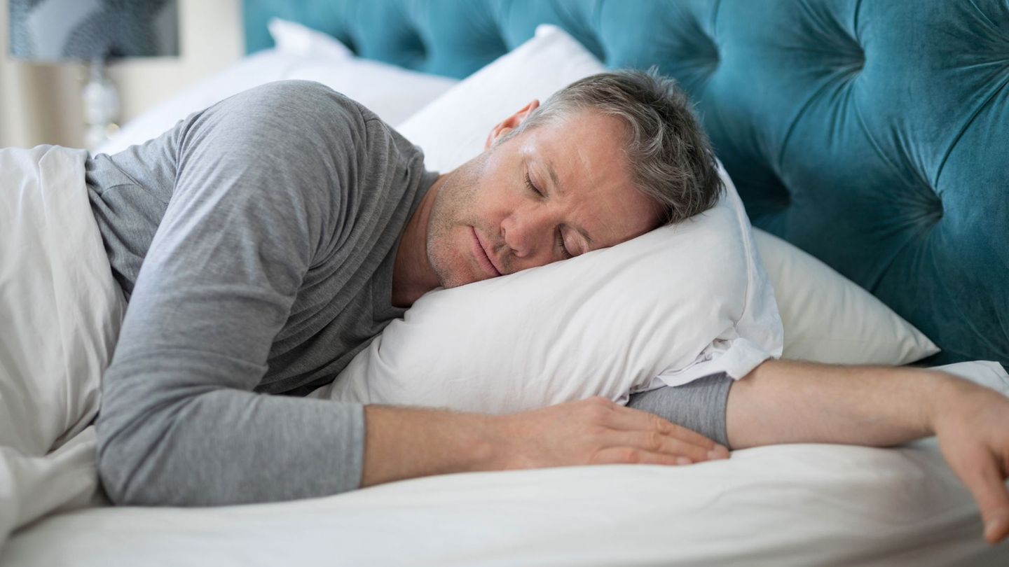 Im Schlaf Geld verdienen