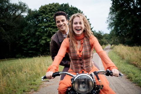 Die neue Amazon-Serie "Miss Sophie" erzählt die Vorgeschichte der jungen Miss Sophie (Alicia von Rittberg) und ihrem Butler James (Kostja Ullmann).