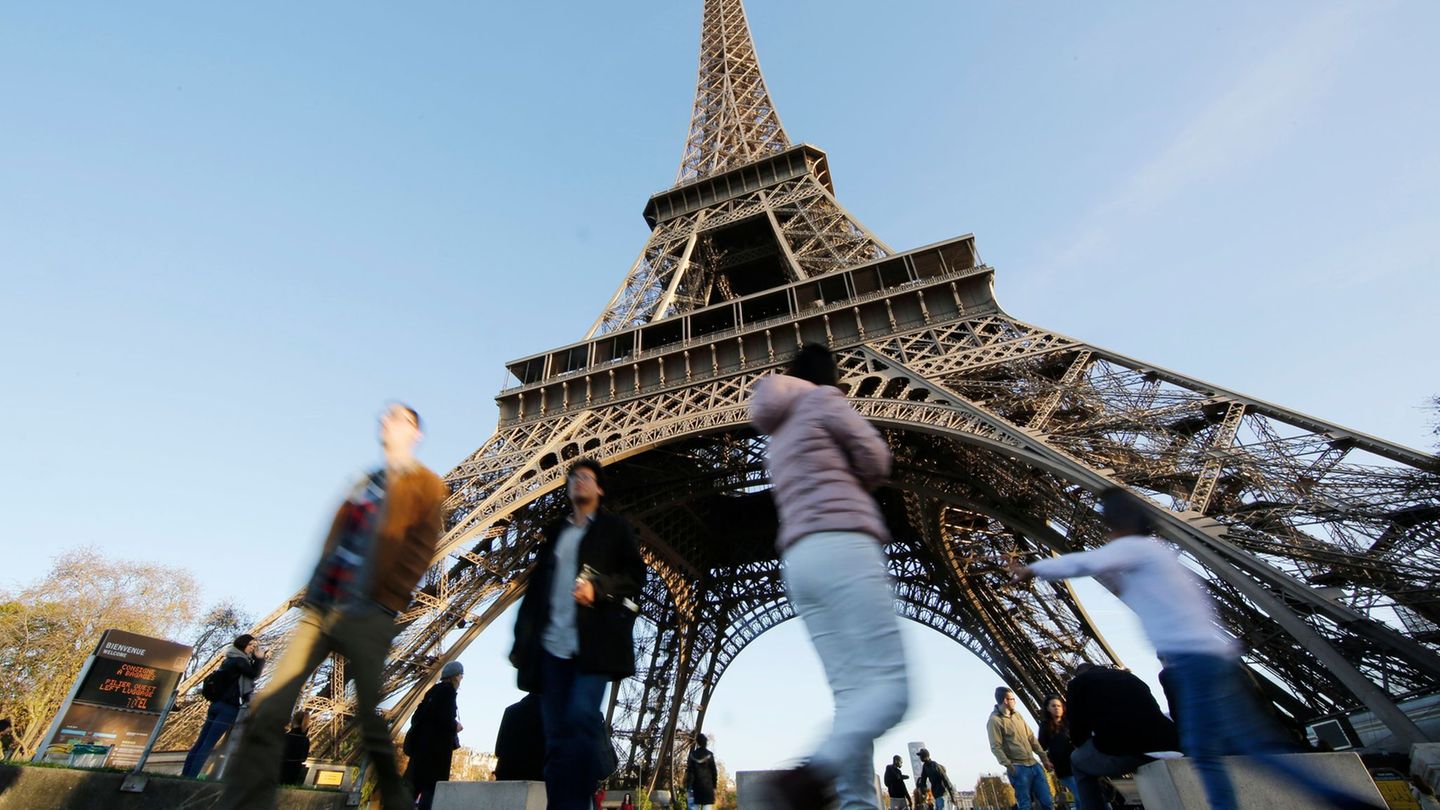 Von Halle über Erfurt in die Stadt der Liebe: Die neue ICE-Linie soll die beiden ostdeutschen Städte direkt mit Paris verbinden.