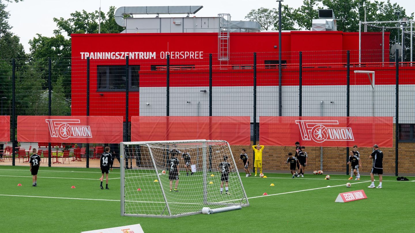 Das im Sommer 2024 eingeweihte Trainingszentrum war ein Baustein für die Zertifizierung. (Archivbild) Foto: Soeren Stache/dpa