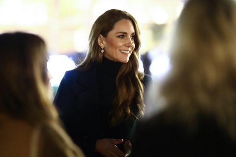 Prinzessin Kate bei ihrem Besuch im Ever After Garden in London.