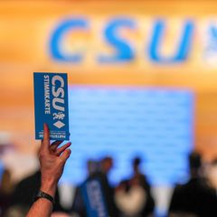Stimmabgabe auf dem CSU Parteitag
