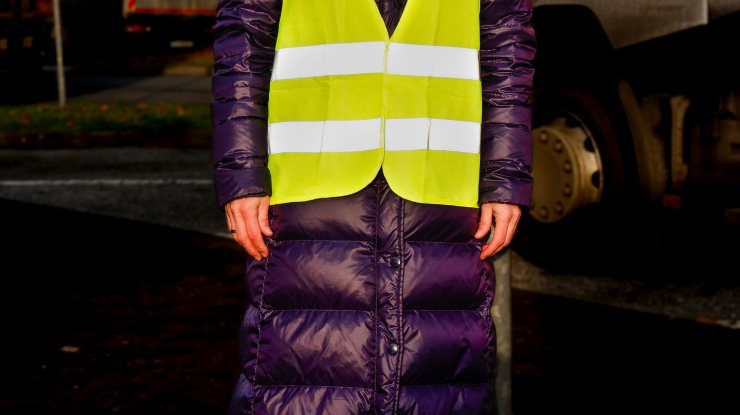 Geschenke-f-r-Fernfahrende-Weihnachtsaktion-auf-Rastplatz-Geschenke-f-r-Lkw-Fahrer