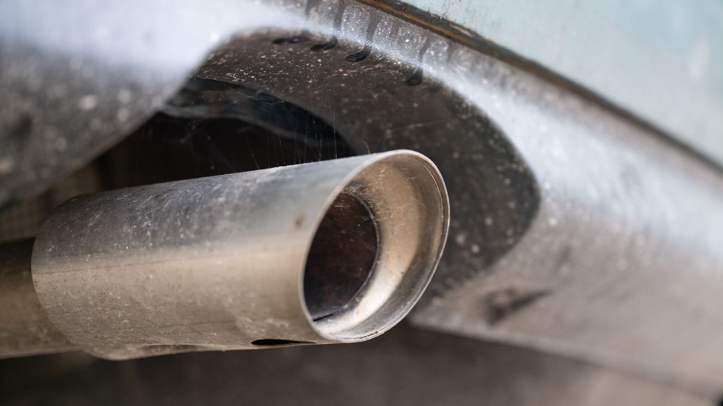 Autoindustrie-konomen-kritisieren-Abkehr-vom-Verbrenner-Aus-scharf