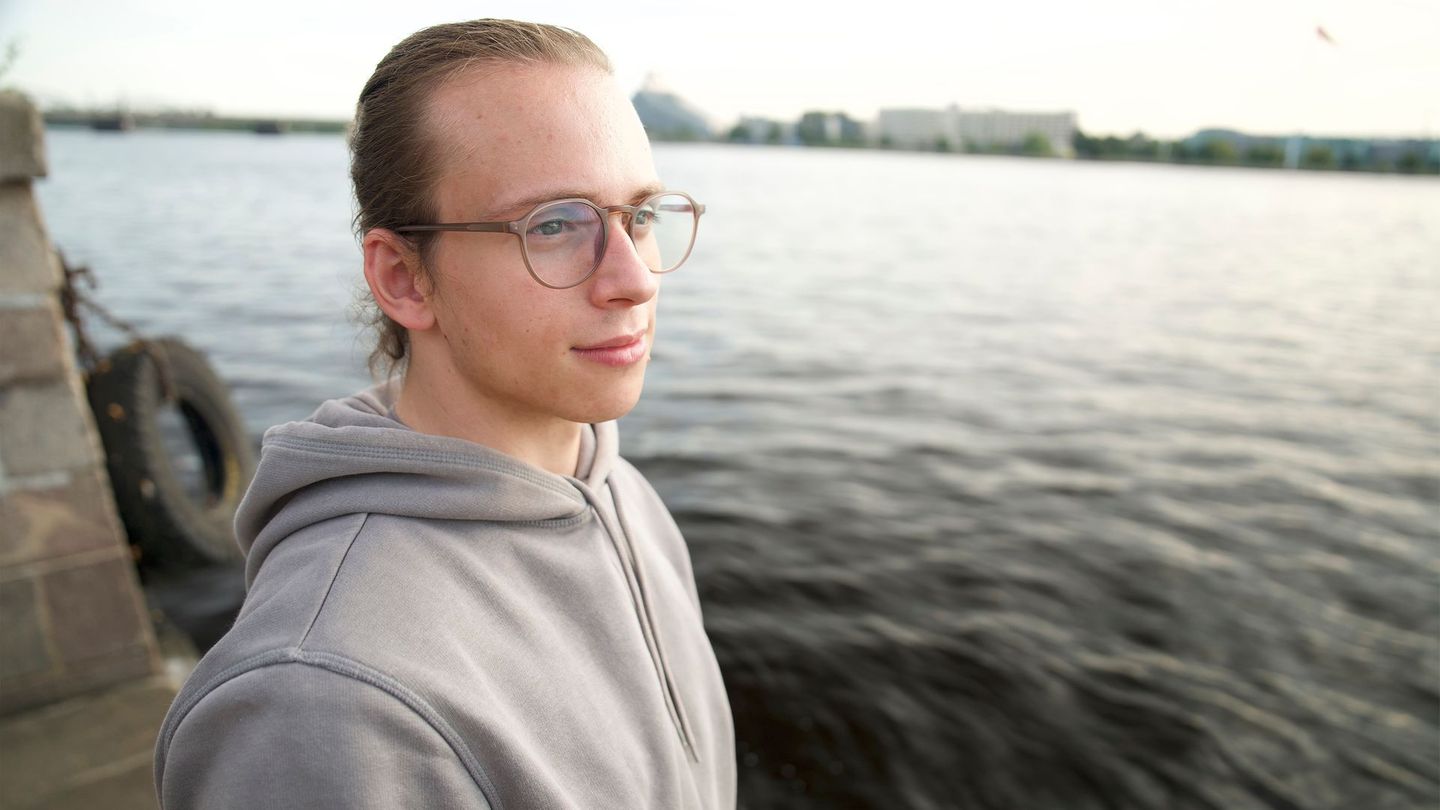 "Echtes Leben: Tics und Träume – mit Tourette ins Abenteuer": Eine Reise mit Hindernissen