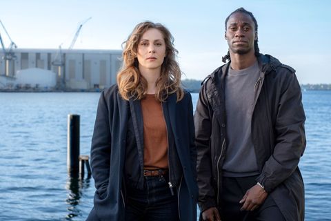 In ihrem dritten gemeinsamen Krimi ermitteln Svenja Rasmussen (Katharina Schlothauer) und Antoine Haller (Eugene Boateng) in einem sehr persönlichen Fall.