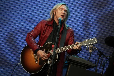 Mit der Band The Eagles steht Joe Walsh auch im kommenden Jahr wieder auf der Bühne. (Archivbild) Foto: picture alliance / dpa