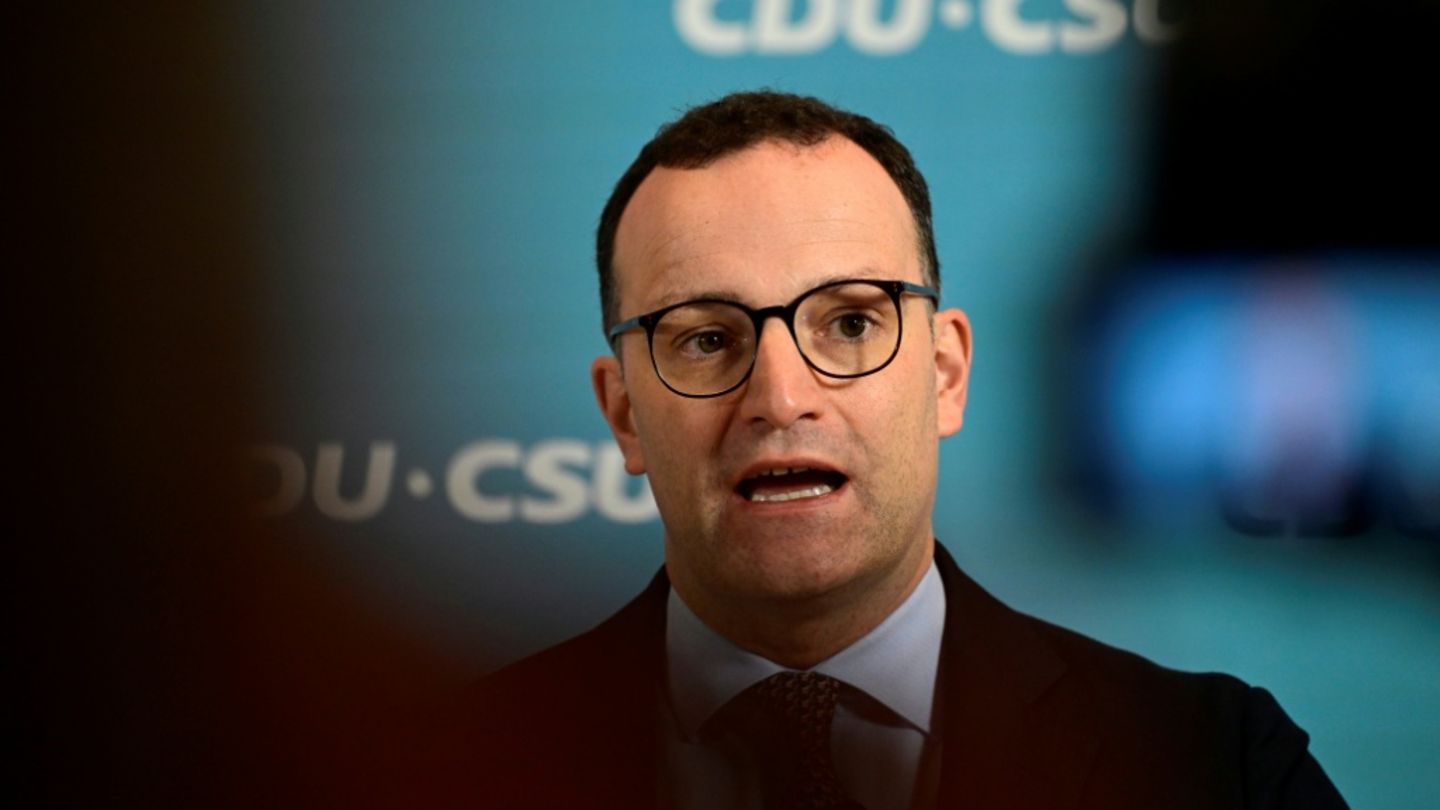 Vor Anhörung in Enquetekommission: Spahn verteidigt Maskenbeschaffung