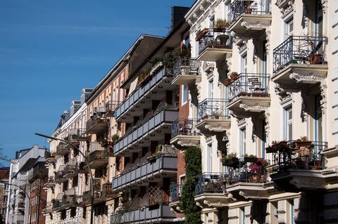 In Schleswig-Holstein und Hamburg wurden 2024 mehr Wohnungen zwangsgeräumt. (Symbolbild) Foto: Daniel Bockwoldt/dpa