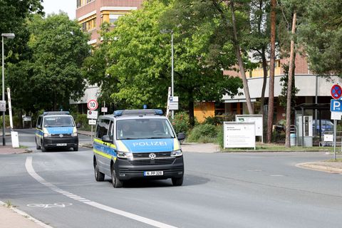 2009 war der damals 18-Jährige in einer Ansbacher Schule Amok gelaufen und hatte neun Mitschüler und einen Lehrer verletzt. (Arc