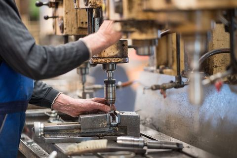 Erste Euphorie verpufft: Nur noch eine Minderheit der Mittelständler rechnet damit, dass es der Bundesregierung gelingen wird, d