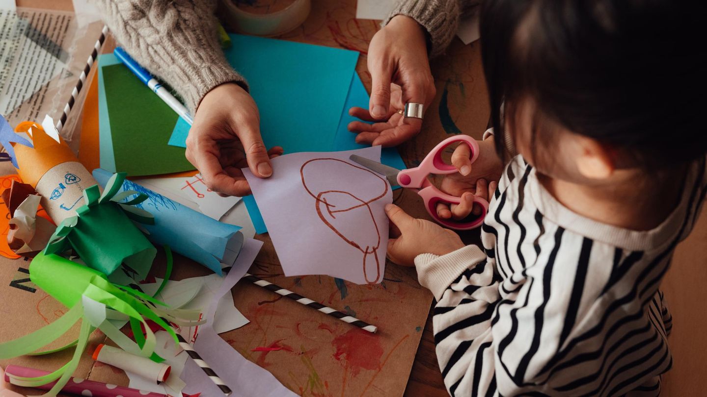 Protokoll: Erzieherin erzählt, warum manche Eltern für Kitas ein Problem sein können