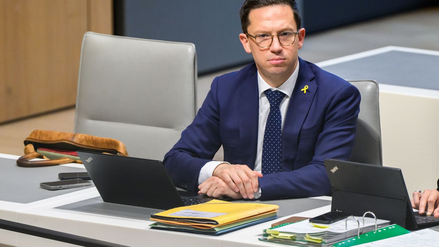 Sein Vater war Oberbürgermeister in Wolfsburg – er will es nicht werden: Falko Mohrs. (Archivbild) Foto: Julian Stratenschulte/d