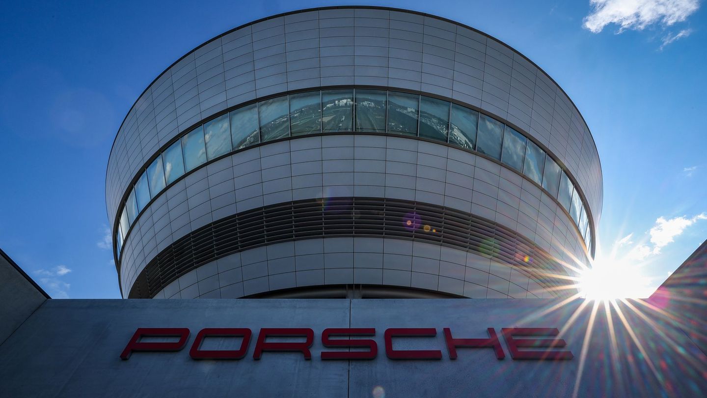 Porsche baut ein neues SUV-Modell in Leipzig. (Archivbild) Foto: Jan Woitas/dpa