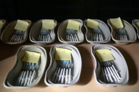 Impfdosen mit Vaxzevria 2021