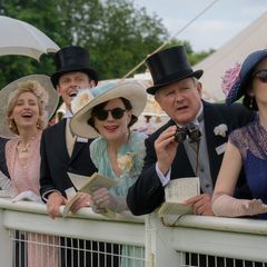 Die Crawleys genießen in "Downton Abbey: Das große Finale" weiterhin die Vorzüge ihres Upperclass-Lebens, blicken aber auch in eine ungewisse Zukunft.
