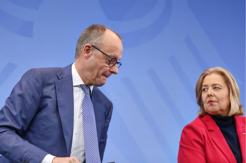Friedrich Merz und Bärbel Bas wollen das Thema Renteneintritt von einer Kommission prüfen lassen