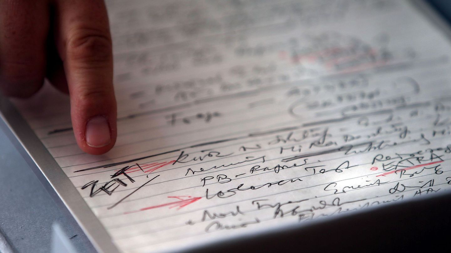 Um diesen Zettel gibt es seit Jahren juristischen Ärger. Jetzt entscheidet das Oberverwaltungsgericht in Münster über den Fall.