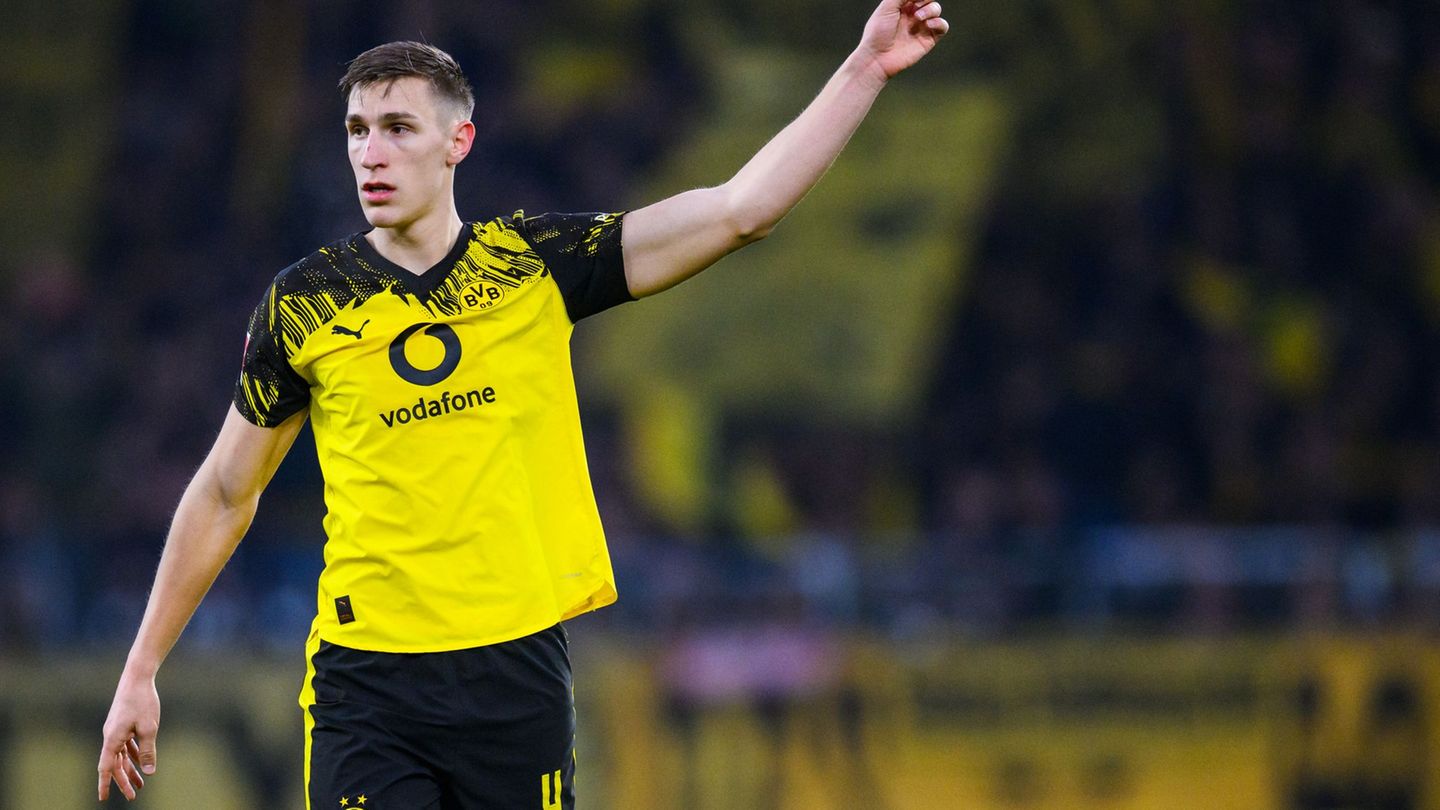 Sammer poziva k določitvi rokov za podaljšanje pogodbe Schlotterbecka z Borussio Dortmund